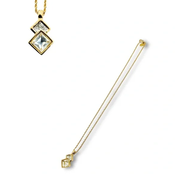 Valentino Garavani Necklace with Box - Gold with Stones - Picture 2 of 4